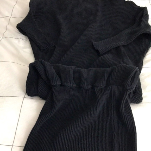 Black Ribbed Maxi Dress - Picture 1 of 1